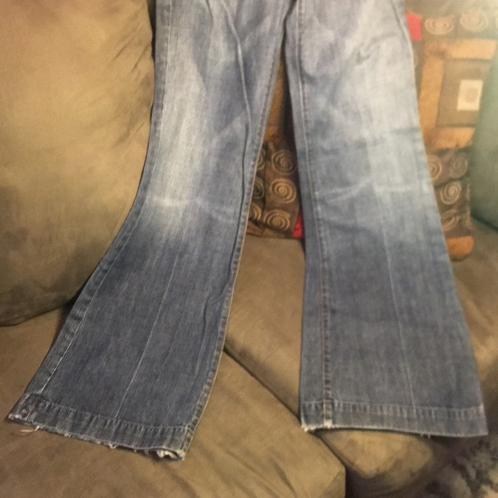 7 For All Mankind - Picture 4 of 5